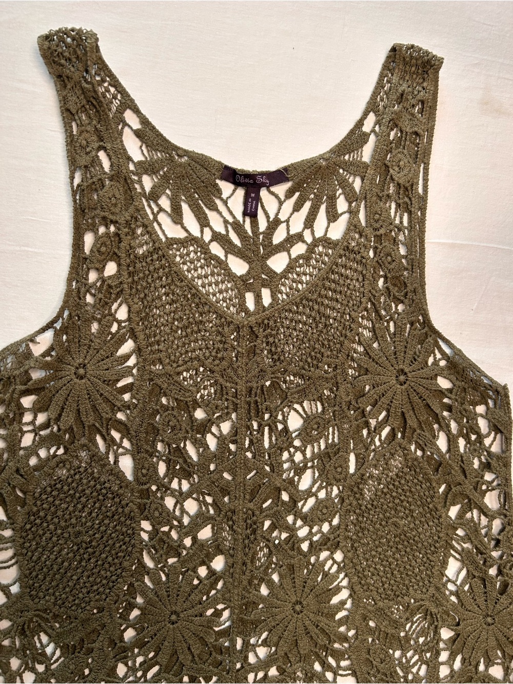 Olivia Sky Crochet Lace Tank Top Medium Olive Green Boho Floral Open Knit - Picture 2 of 6